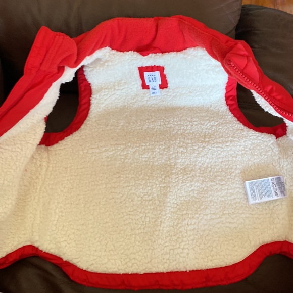 🧸 Gap Vest - Picture 8 of 8